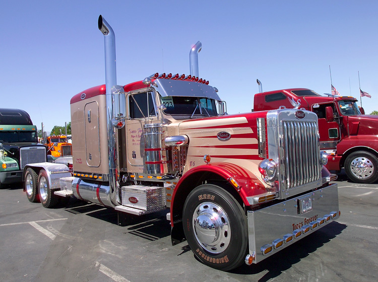 TEN FOUR MAGAZINE TRUCKING ONLINE MAGAZINE FOR TRUCKERS